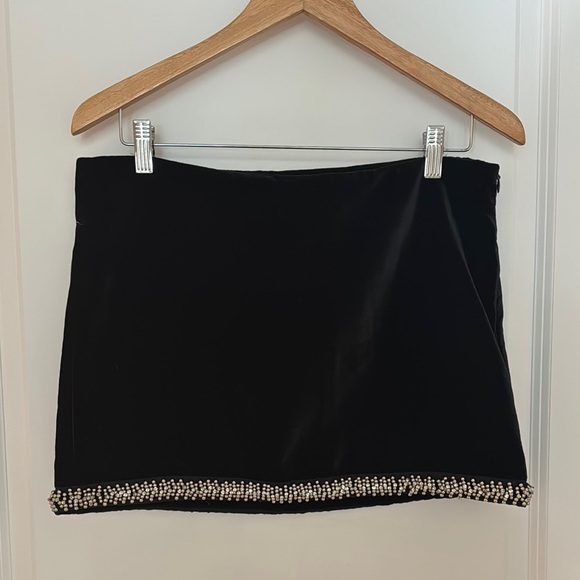Zara velvet skirt with rhinestone detailing - Picture 5 of 7